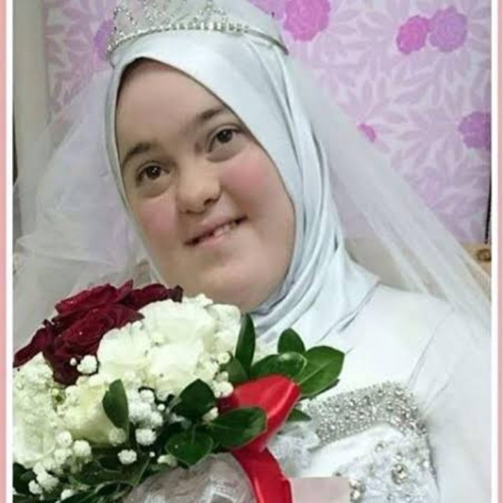 شابة أردنية من متلازمة داون تحفظ القرآن كاملا خلال 7سنوات فقط