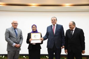 سعفان يقدم 75عقد عمل لــ ذوي الهمم بشركات محافظة بورسعيد