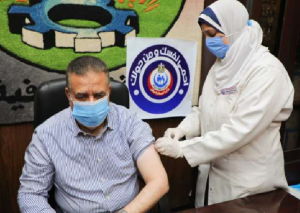 مجلس الوزراء يوافق على استخدام الجرعة الثالثة من لقاح كورونا للفئات الأكثر عرضة للعدو