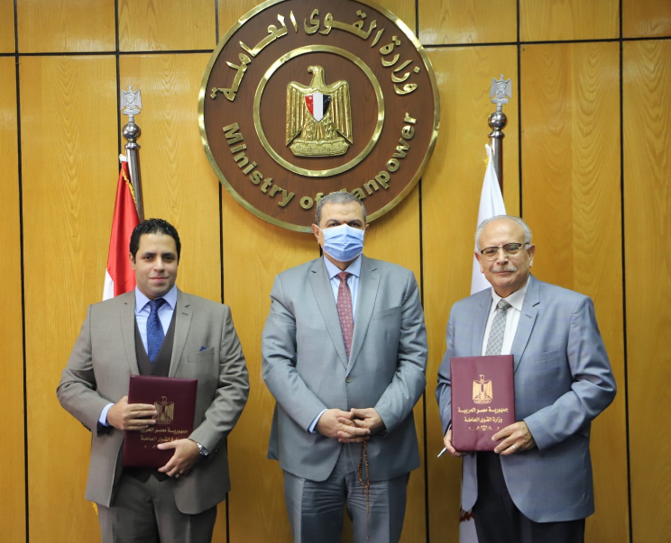 القوى العاملة توقع مذكرة تفاهم مع "كاد ماسترز" لتلبية احتياجات سوق العمل