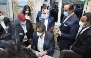 وزير الصحة يطالب بجدول زمني يحدد مواعيد ربط منظومة التأمين الصحي إلكترونيا