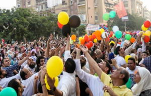 القوى العاملة: يومان بأجر .. إجازة عيد الفطر للعاملين فى القطاع الخاص